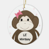 Lil' Monkey met een roze haarlint Keramisch Ornament (Links)