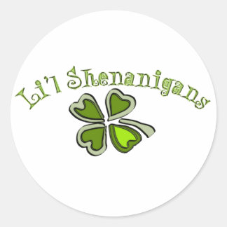 Li'l Shenanigans Een Rare Partij Shamrock Cartooni Ronde Sticker