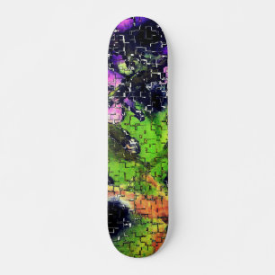 Lila bloem en bladeren met een geslepen mozaïek persoonlijk skateboard