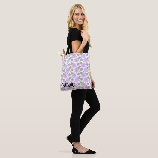 Lila Bloemen Canvas tas (Op model)