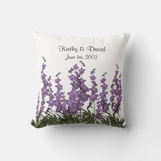 Lila bloemen kussen (Voorkant)