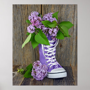 Lila bouquet in paarse sneaker poster