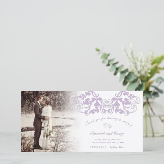Lila  Damask Floral Flourish Photo Wedding Bedankkaart (Staand voorkant)