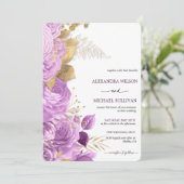 Lila en goudfloral Elegant Wedding Invitation Kaart (Staand voorkant)