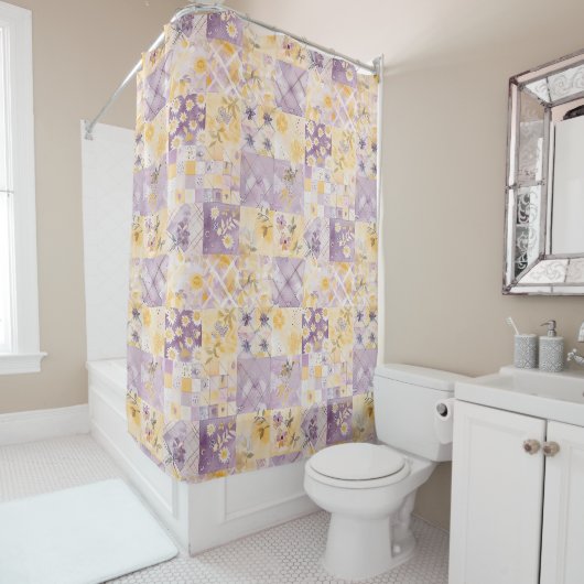 Lila-gele patchwork quilt rustieke bloemen retro douchegordijn (In situ)