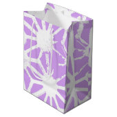 Lila geometrisch patroon medium cadeauzakje (Voorkant Gekanteld)