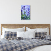 Lila Irises Claude Monet Fine Art Canvas Afdruk (Insitu (Slaapkamer))