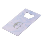 Lila Lavender Marble Elegant Monogram Naam Creditkaart Flessenopener (Achterkant Gekanteld)