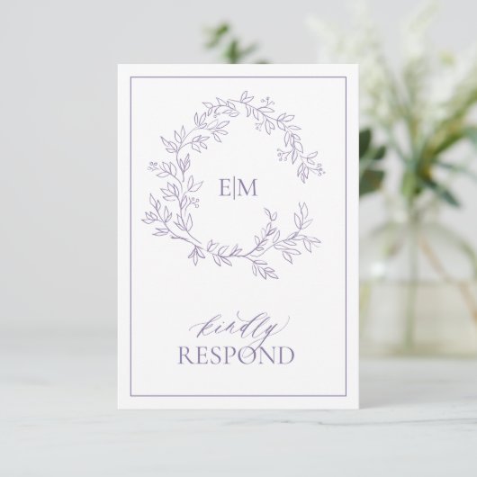 Lila Lavender Monogram Weddenschap RSVP-kaart RSVP Kaartje (Staand voorkant)