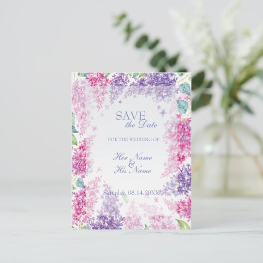 Lila lentevloerbloem bruiloft bewaart de datum aankondigingskaart (Staand voorkant)