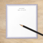 Lila minimalistisch monogram lerarengeschenk notitieblok<br><div class="desc">Modern minimalistisch grensontwerp in een verscheidenheid van trending kleuren. Personaliseer het met jouw naam monogram of andere aangepaste tekst. Gebruik de ontwerpgereedschappen om uw eigen lettertypen en achtergrondkleuren te kiezen. Schattige en eenvoudig cadeau-idee voor docenten of persoonlijke briefpapier voor iedereen die graag georganiseerd blijft.</div>