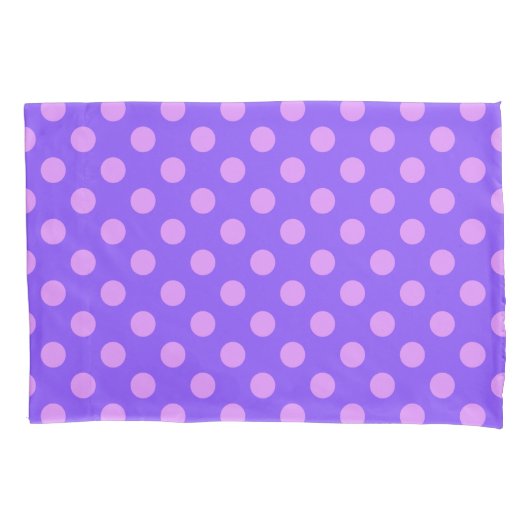 Lila polka-punten op de rand van de periwinkle kussensloop (Voorkant)