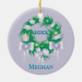 Lila Pygmy Goat Wreath Holiday Keramisch Ornament (Achterkant)