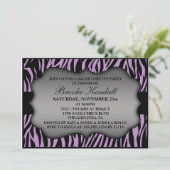 Lila Wilde Night Zebra Print Bachelorette Party Kaart (Staand voorkant)