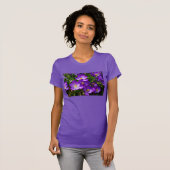 Lilac Krokussen T-Shirt (Voorkant volledig)