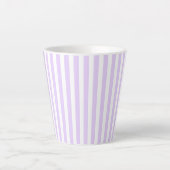 Lilac purple and white candy stripes latte mok (Voorkant)
