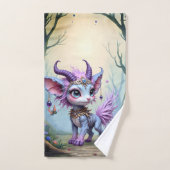 Lilac Whisper – Betoverde Boswachter. Bad Handdoek (Handdoek)