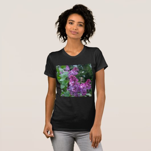 Lilacs in Bloom T-shirt (Voorkant volledig)