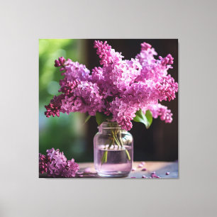 Lilacs in een glazen vaas met scherptediepte canvas afdruk