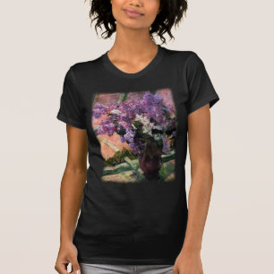Lilacs in een raam van Mary Cassatt T-shirt
