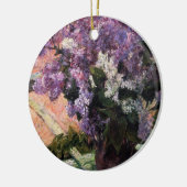Lilacs in een venster | Mary Cassatt Keramisch Ornament (Links)