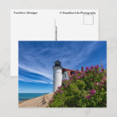 Lilacs in Point Betsie Lighthouse Briefkaart (Voorkant / Achterkant)