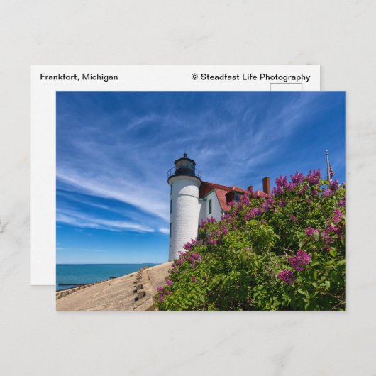 Lilacs in Point Betsie Lighthouse Briefkaart (Voorkant / Achterkant)