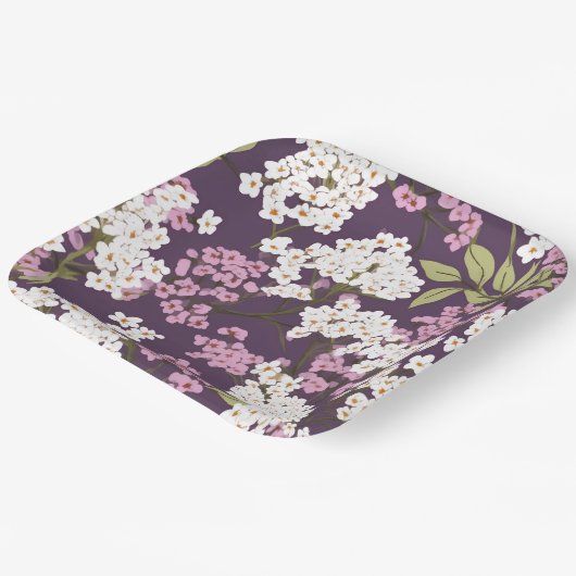 Lilacs op Paarse Papieren Bordje (Gebogen)