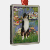 Lilies 2 - Tri Australian Shepherd Metalen Ornament (Rechts)