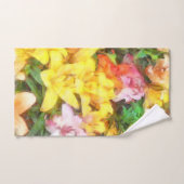Lilies Love and Light Waterverf Bad Handdoek (Handdoek)