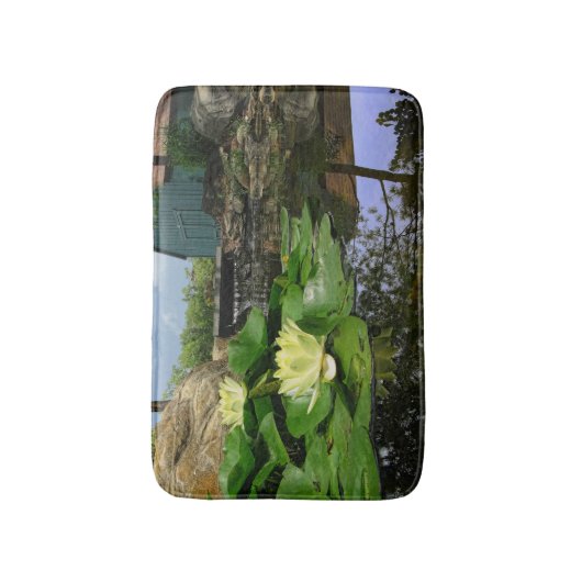 Lilies water in de hond badmat (Voorkant Verticaal)