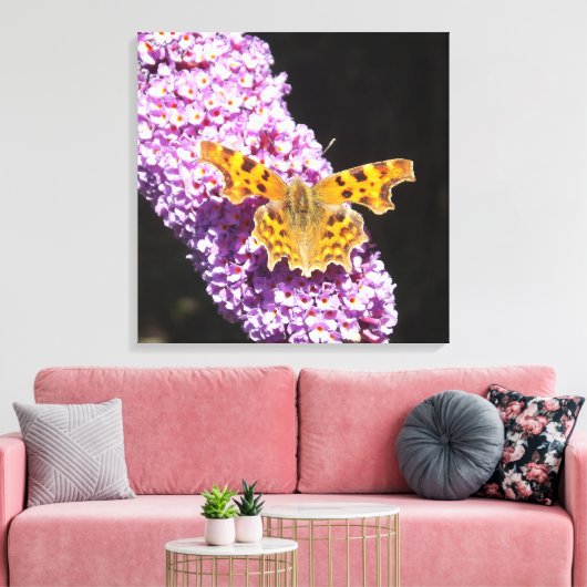Lillic Flower met een vlinder erop Canvas Afdruk (Insitu (Woonkamer))
