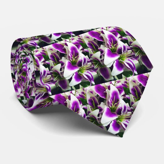 Lillies_ Stropdas (Opgerold)