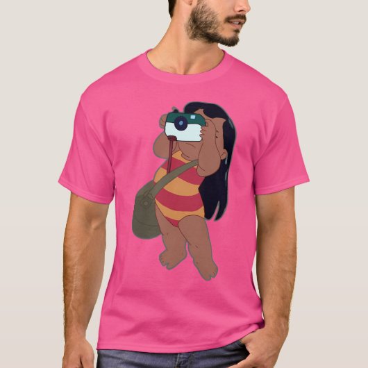 Lilo Taking Pictures At The Beach T-shirt (Voorkant)