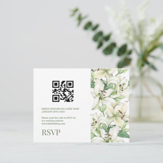 LILY Bloesem Elegantie QR-code RSVP Kaartje (Staand voorkant)