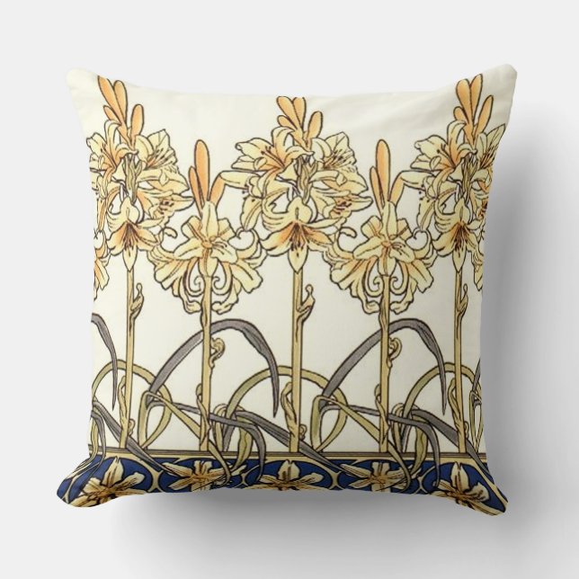 Lily Border door Alphonse Mucha Kussen (Voorkant)