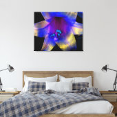 Lily Digitaal Verbeterde Kabeljauw Canvas Afdruk (Insitu (Slaapkamer))