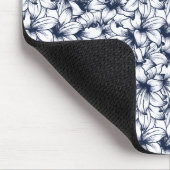 Lily Flower Ink Sketched Pattern Muismat (Hoek)