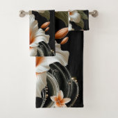 Lily Flowers Bad Handdoek (Insitu)