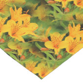 Lily of the Incas Korte Tafelloper (Hoek)