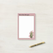 Lily of the Valley Happiness Gepersonaliseerd Roze Post-it® Notes (Op bureau)