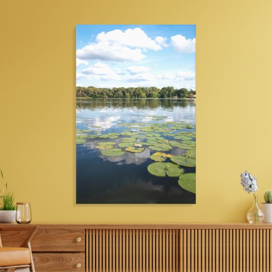 Lily Pad Lake Canvas Afdruk (Insitu (Woonkamer))