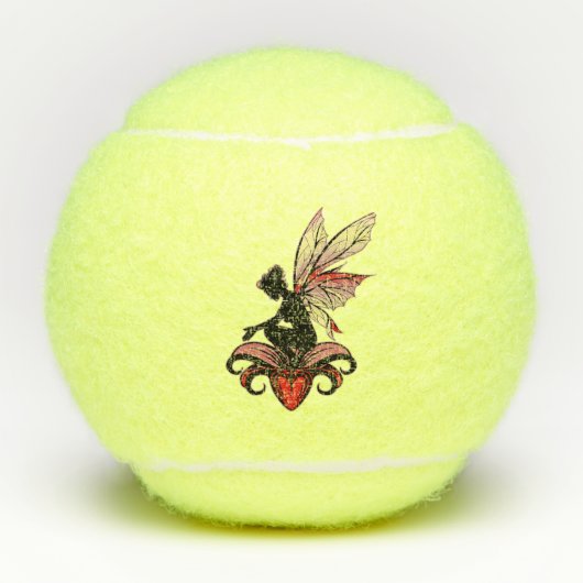 Lily Shadow Fee Tennisballen (Voorkant)