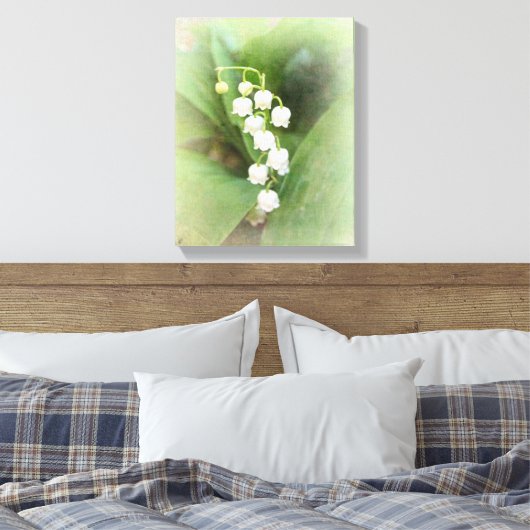 Lily van The Valley Stretched Canvas Print (Insitu (Slaapkamer))