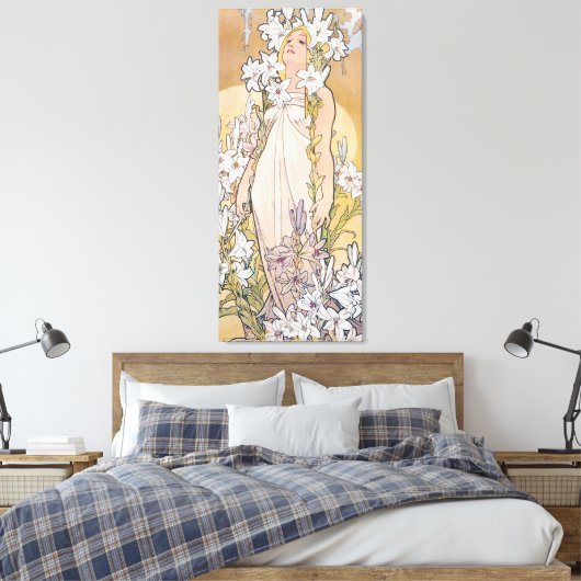 Lily (Vier bloemen), Alphonse Mucha Canvas Afdruk (Insitu (Slaapkamer))