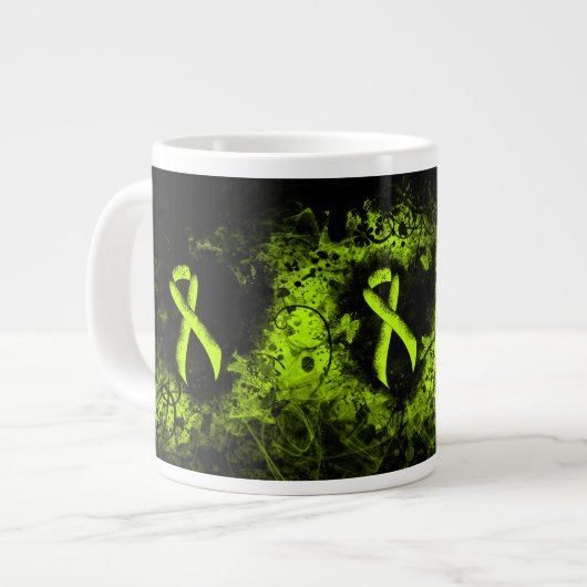 Lime Green Awareness Ribbon Grunge Heart Grote Koffiekop (Links)