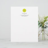 Lime Green Circle Monogram Top Letterhead Briefhoofd Ontwerp (Staand voorkant)