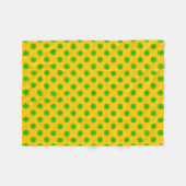 Lime Green Clover Ribbon van Kenneth Yoncich Fleece Deken (Voorkant (Horizontaal))