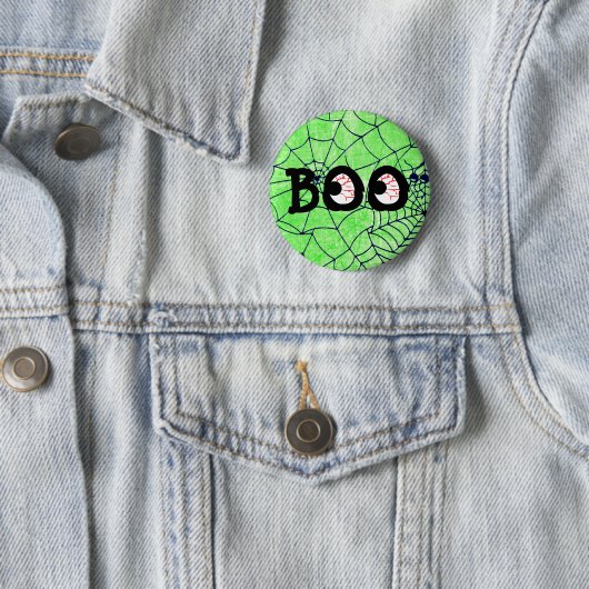 Lime Green en Black Halloween Boo Eyeball Button (In situ)
