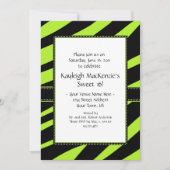 Lime Green en Black Zebra Stripes Sweet 16 Invita Kaart (Voorkant)